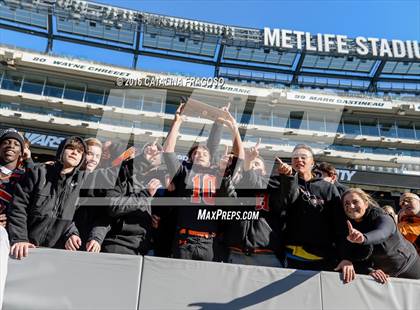 Thumbnail 2 in Hasbrouck Heights vs. New Milford (NJSIAA North 1 Group 1 Final) photogallery.
