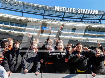 Thumbnail 3 in Hasbrouck Heights vs. New Milford (NJSIAA North 1 Group 1 Final) photogallery.