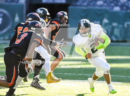 Thumbnail 2 in Hasbrouck Heights vs. New Milford (NJSIAA North 1 Group 1 Final) photogallery.