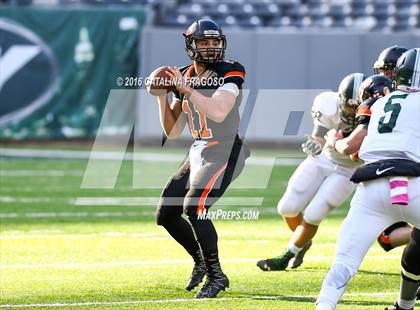 Thumbnail 3 in Hasbrouck Heights vs. New Milford (NJSIAA North 1 Group 1 Final) photogallery.