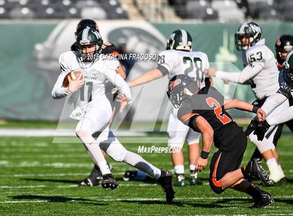 Thumbnail 1 in Hasbrouck Heights vs. New Milford (NJSIAA North 1 Group 1 Final) photogallery.
