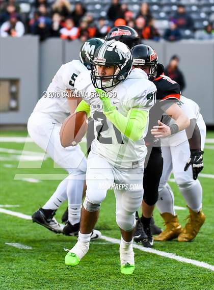 Thumbnail 2 in Hasbrouck Heights vs. New Milford (NJSIAA North 1 Group 1 Final) photogallery.