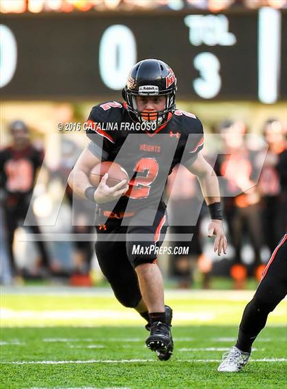 Thumbnail 2 in Hasbrouck Heights vs. New Milford (NJSIAA North 1 Group 1 Final) photogallery.