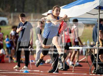 Thumbnail 2 in Northwest Invitational photogallery.