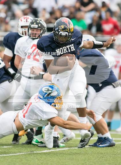 Thumbnail 3 in 42nd Kensington Lions Club All-Star Game (North vs. South) photogallery.
