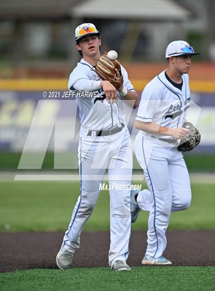 Thumbnail 3 in Struthers @ Louisville (OHSAA D2 District Playoff) photogallery.