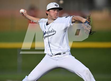 Thumbnail 2 in Struthers @ Louisville (OHSAA D2 District Playoff) photogallery.