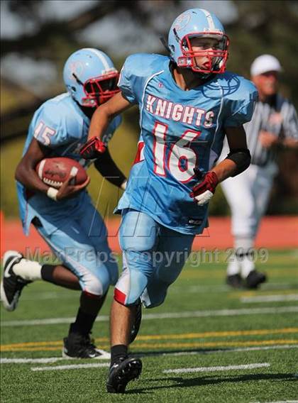 Thumbnail 1 in Gunn @ Hillsdale photogallery.