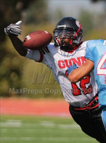 Thumbnail 3 in Gunn @ Hillsdale photogallery.