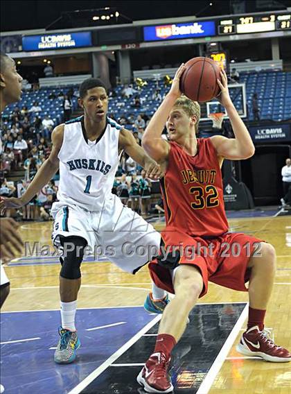 Thumbnail 1 in Sheldon vs. Jesuit (CIF SJS D1 Final) photogallery.