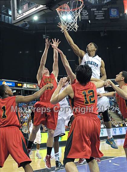 Thumbnail 2 in Sheldon vs. Jesuit (CIF SJS D1 Final) photogallery.