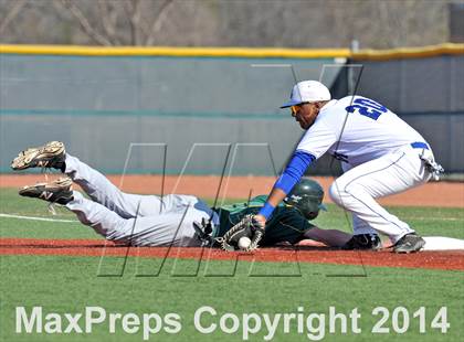 Thumbnail 3 in Longview @ North Mesquite photogallery.