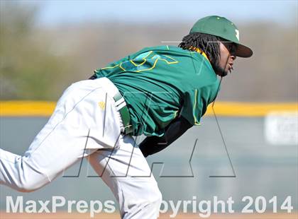 Thumbnail 3 in Longview @ North Mesquite photogallery.