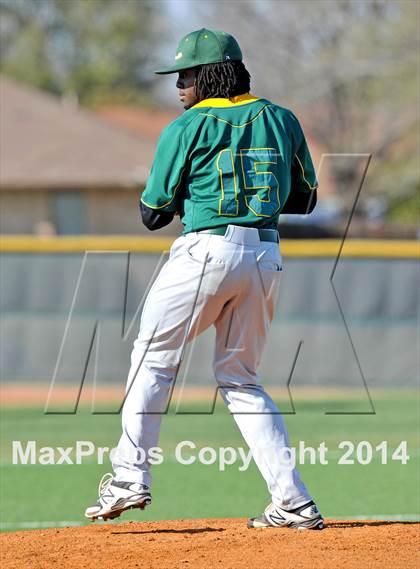 Thumbnail 3 in Longview @ North Mesquite photogallery.