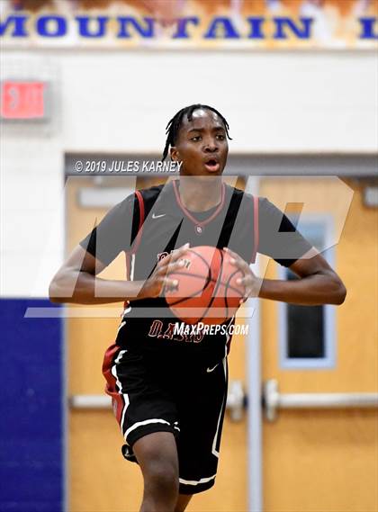Thumbnail 1 in Desert Oasis vs Sierra Vista (Senior Night) photogallery.