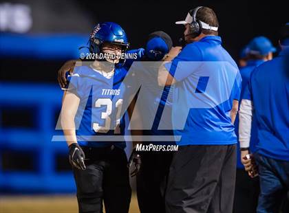 Thumbnail 3 in Frontier vs Wasco (CIF CS D2 Round Two) photogallery.