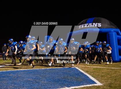 Thumbnail 3 in Frontier vs Wasco (CIF CS D2 Round Two) photogallery.