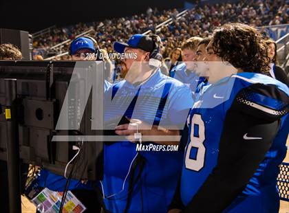 Thumbnail 2 in Frontier vs Wasco (CIF CS D2 Round Two) photogallery.