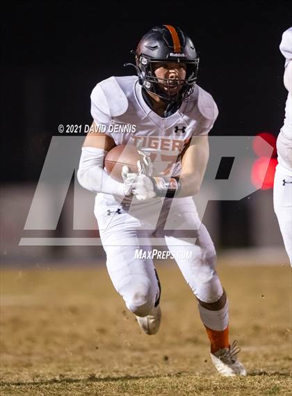 Thumbnail 3 in Frontier vs Wasco (CIF CS D2 Round Two) photogallery.