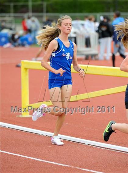 Thumbnail 2 in Santa Barbara Easter Relays (Girls Track Events) photogallery.