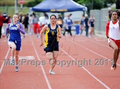 Thumbnail 3 in Santa Barbara Easter Relays (Girls Track Events) photogallery.