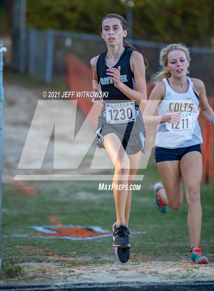 Thumbnail 3 in United 8 Conference Championship photogallery.