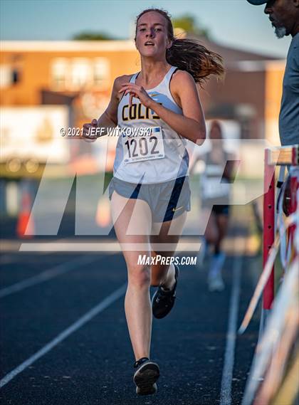 Thumbnail 1 in United 8 Conference Championship photogallery.