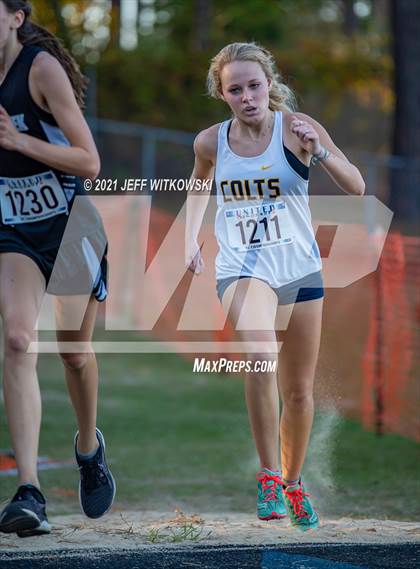 Thumbnail 2 in United 8 Conference Championship photogallery.