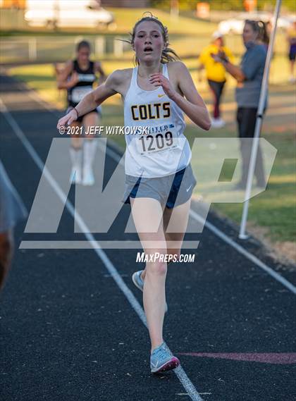 Thumbnail 2 in United 8 Conference Championship photogallery.