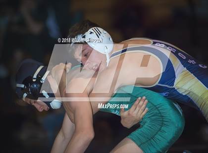 Thumbnail 3 in Bronco Duals Vista Murrieta vs Murrieta Mesa photogallery.