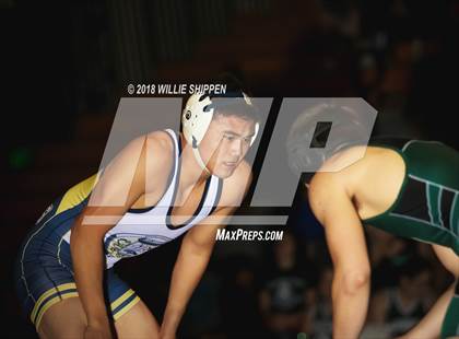 Thumbnail 3 in Bronco Duals Vista Murrieta vs Murrieta Mesa photogallery.