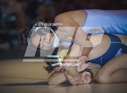 Thumbnail 3 in Bronco Duals Vista Murrieta vs Murrieta Mesa photogallery.