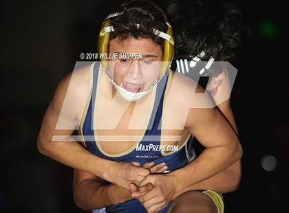 Thumbnail 2 in Bronco Duals Vista Murrieta vs Murrieta Mesa photogallery.