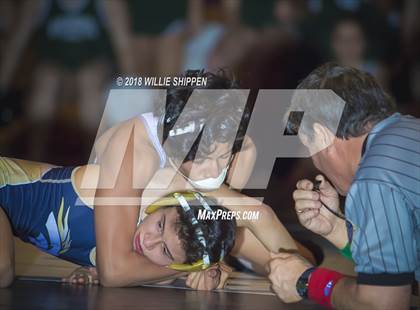 Thumbnail 3 in Bronco Duals Vista Murrieta vs Murrieta Mesa photogallery.