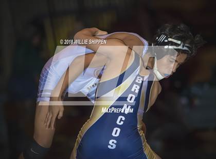 Thumbnail 2 in Bronco Duals Vista Murrieta vs Murrieta Mesa photogallery.