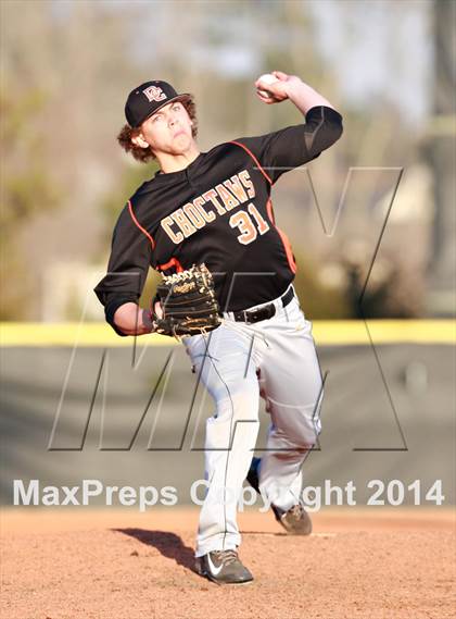 Thumbnail 1 in Gainesville vs. Dyer County (National High School Invitational) photogallery.