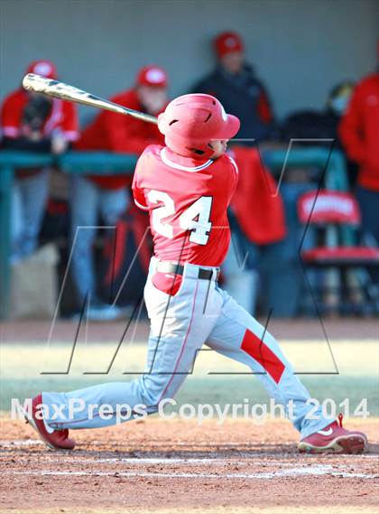 Thumbnail 2 in Gainesville vs. Dyer County (National High School Invitational) photogallery.