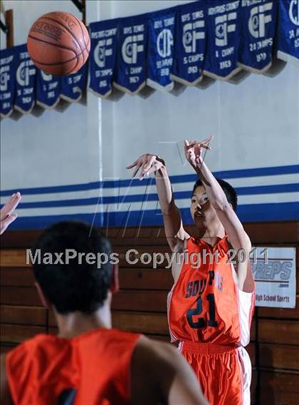 Thumbnail 1 in South Pasadena vs Maranatha photogallery.