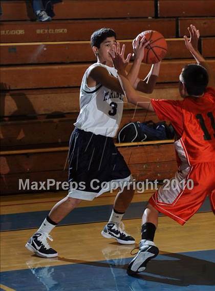 Thumbnail 1 in South Pasadena vs Maranatha photogallery.
