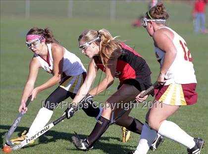 Thumbnail 3 in Thornton Academy vs South Portland (SMAA Class A West Regional Quarterfinals) photogallery.