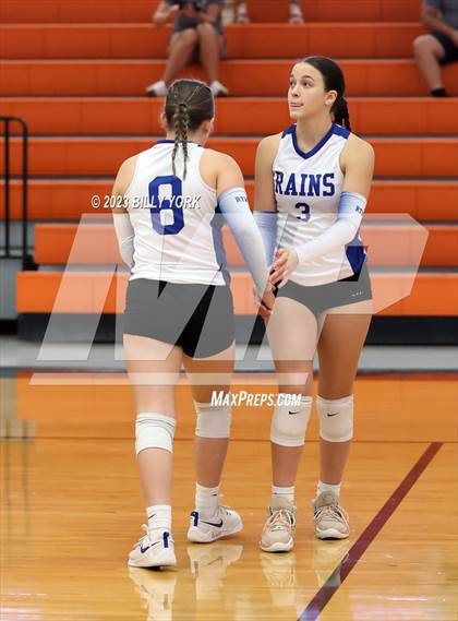 Thumbnail 3 in Grand Saline vs Rains photogallery.