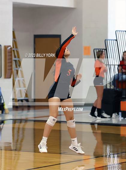 Thumbnail 2 in Grand Saline vs Rains photogallery.