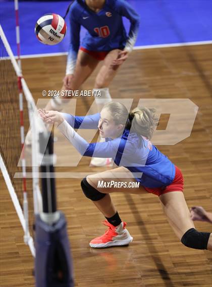 Thumbnail 3 in Rock Canyon vs. Cherry Creek (CHSAA 5A 1st Round) photogallery.