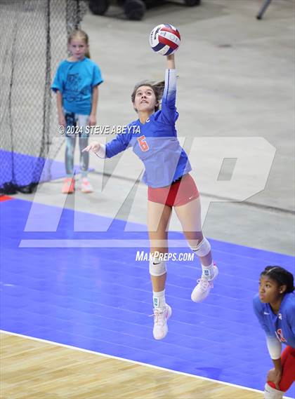 Thumbnail 2 in Rock Canyon vs. Cherry Creek (CHSAA 5A 1st Round) photogallery.