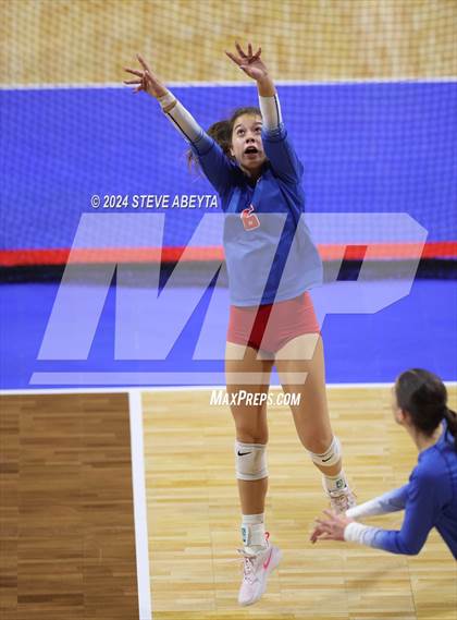 Thumbnail 1 in Rock Canyon vs. Cherry Creek (CHSAA 5A 1st Round) photogallery.