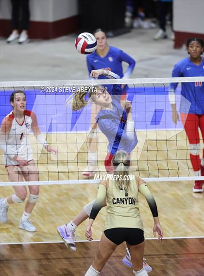 Thumbnail 1 in Rock Canyon vs. Cherry Creek (CHSAA 5A 1st Round) photogallery.