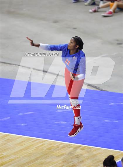 Thumbnail 2 in Rock Canyon vs. Cherry Creek (CHSAA 5A 1st Round) photogallery.