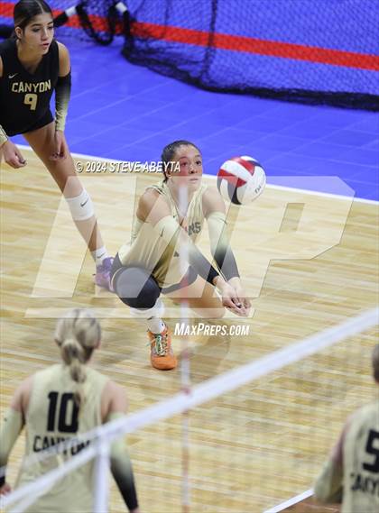 Thumbnail 1 in Rock Canyon vs. Cherry Creek (CHSAA 5A 1st Round) photogallery.