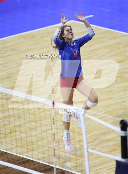 Thumbnail 1 in Rock Canyon vs. Cherry Creek (CHSAA 5A 1st Round) photogallery.
