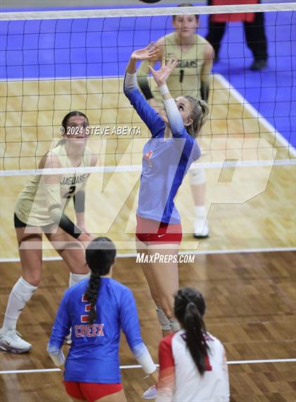Thumbnail 3 in Rock Canyon vs. Cherry Creek (CHSAA 5A 1st Round) photogallery.